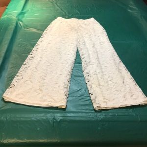 White fully lined palazzo pants